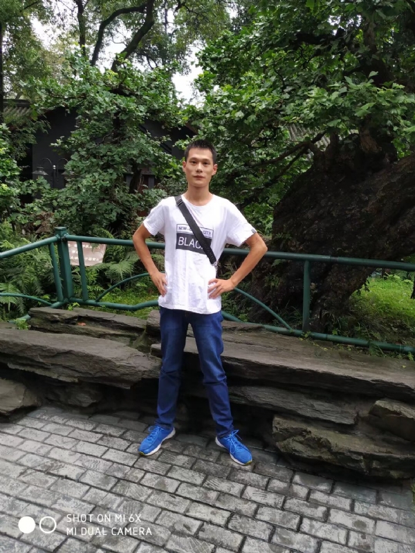 会飞的猪的第一张照片--大邑残疾人相亲网